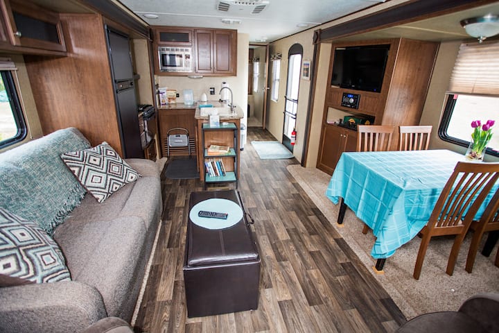Tiny home in Orlando · ★4.99 · 1 bedroom · 1 bed · 0 baths