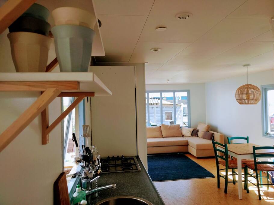 Kitchen and livingroom