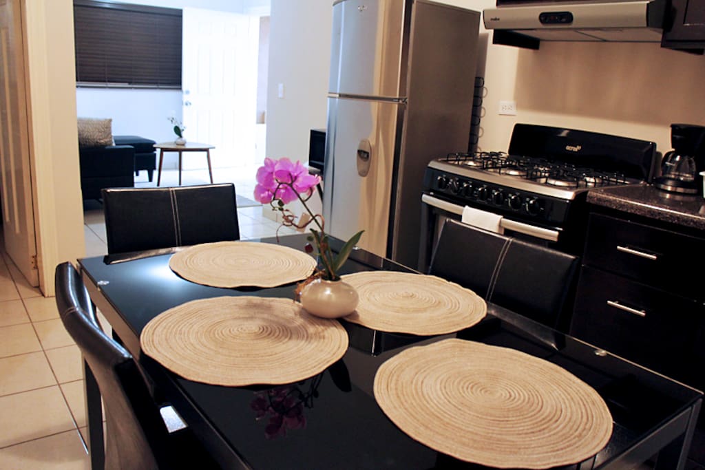 Kitchen/Dining