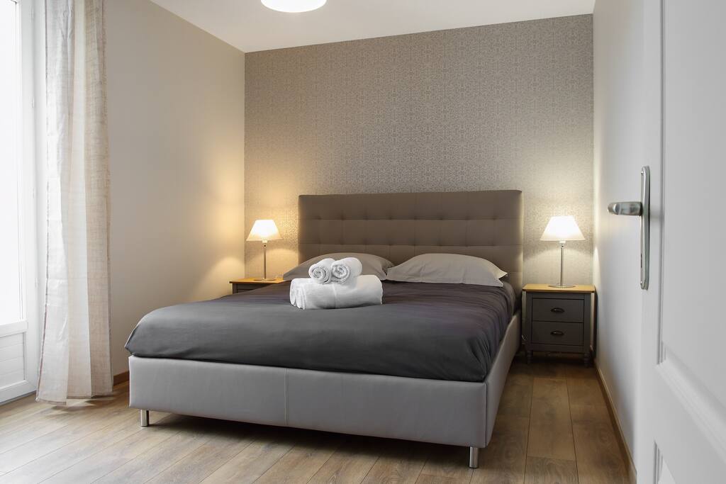 Chambre lit Queen size