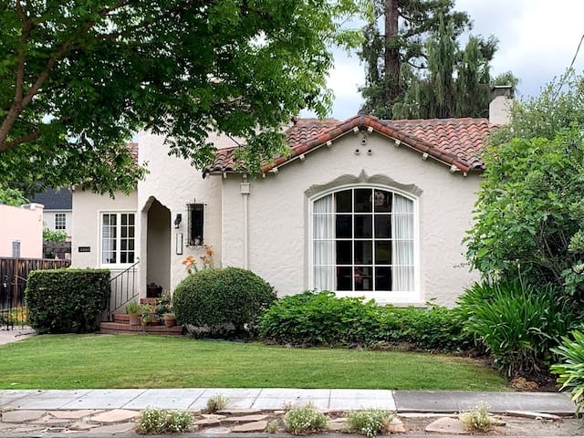 Best of Palo Alto – Charming Home Awaits You!