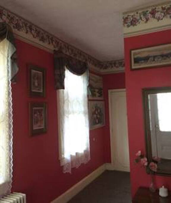 Hallway to 201A and 201B