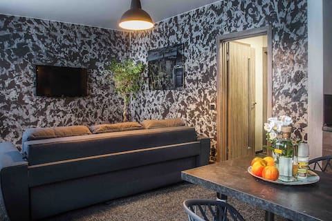 Beautiful,comfortable apartment with parking