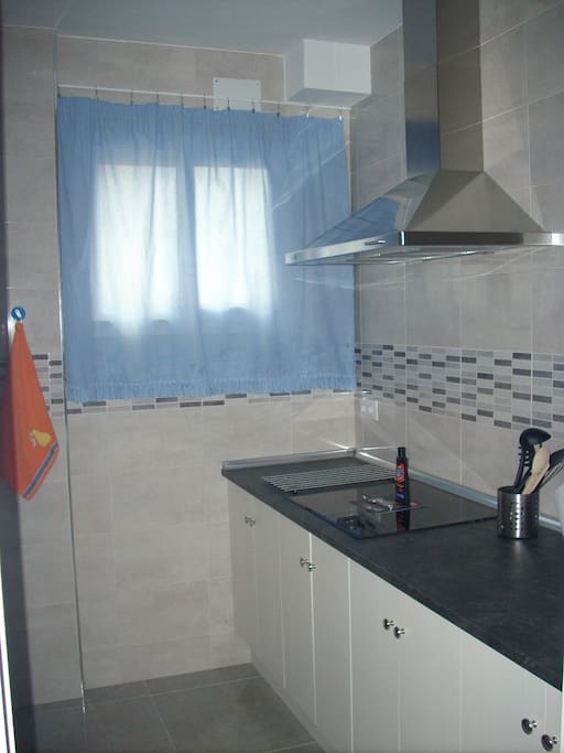 Cocina amplia y nueva