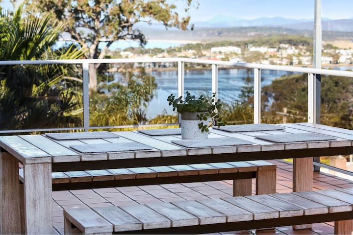 Raine & Horne managed Airbnb listing 3