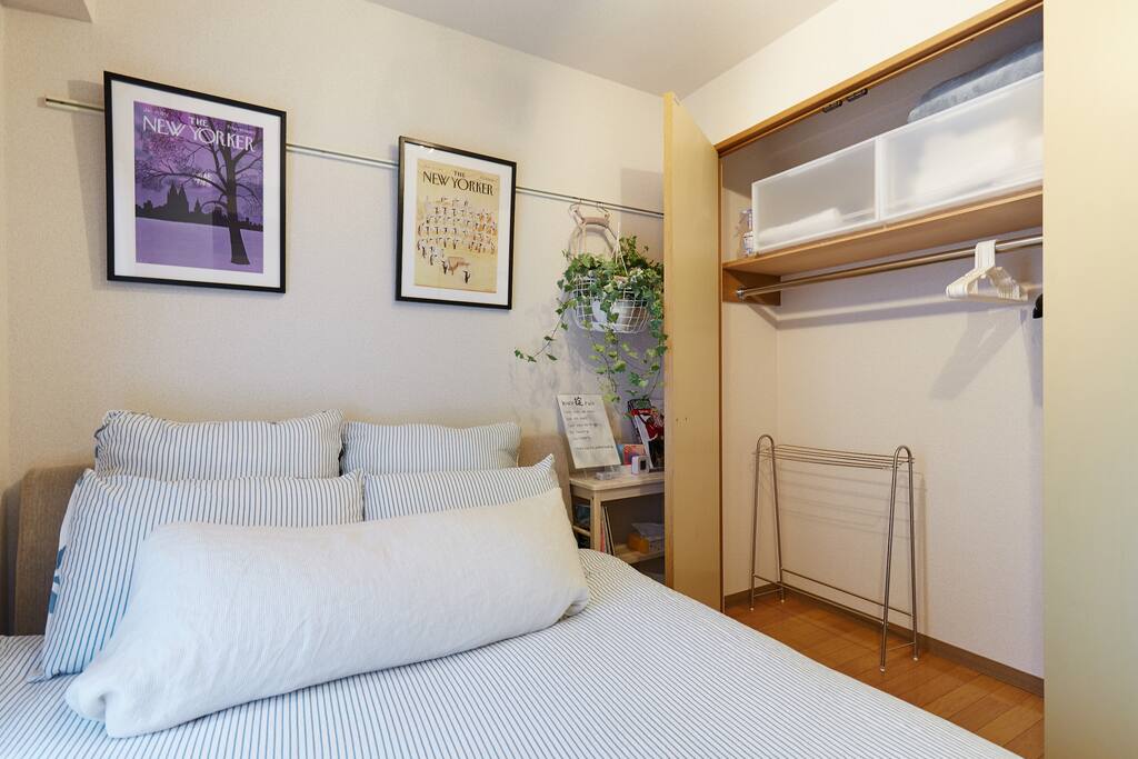 Closet has plenty of space to store your clothing