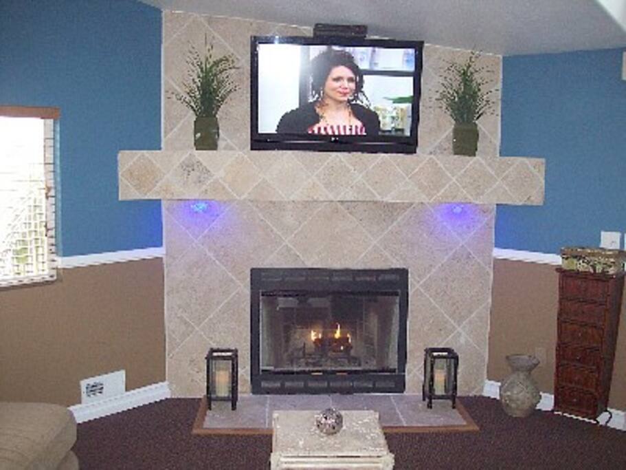 Fireplace - In Livingroom