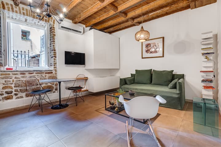 Design Studio με μεγάλο κήπο στην πλατεία - Corfu (town)
