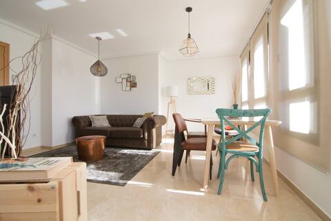 Cozy apartment just few minutes from the old town.