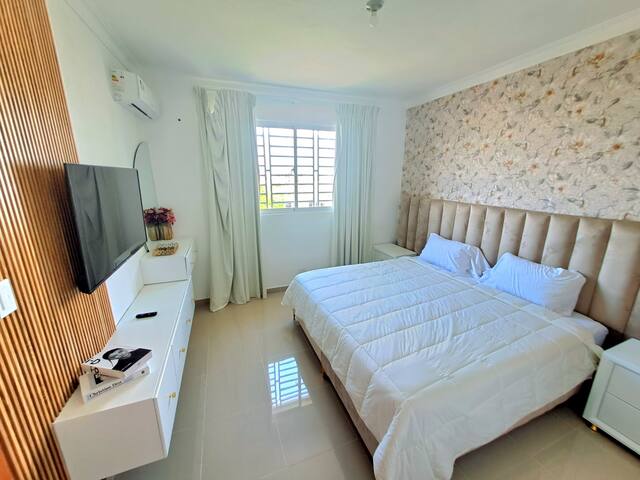 Daniel Y Vladimir managed Airbnb listing 2