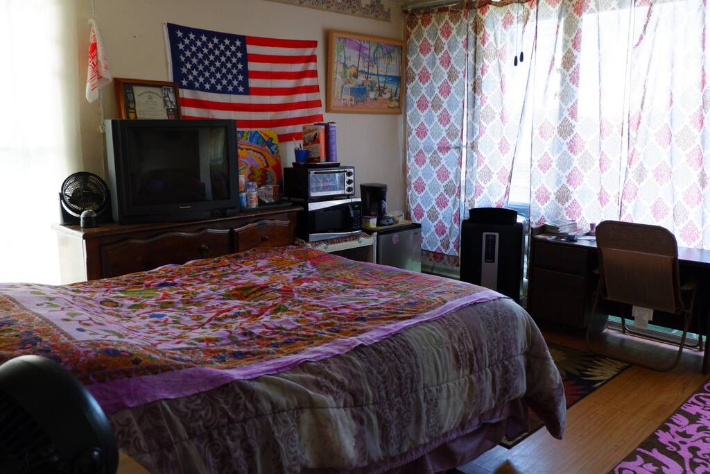 TV,AC, toaster oven, microwave,coffee maker , dresser and desk w chair
