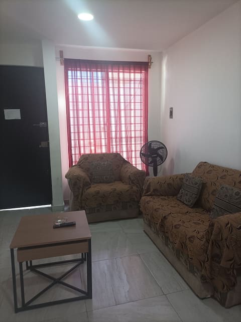Top Airbnb: A spacious, comfortable and beautiful house. in Fraccionamiento La Ciudadela