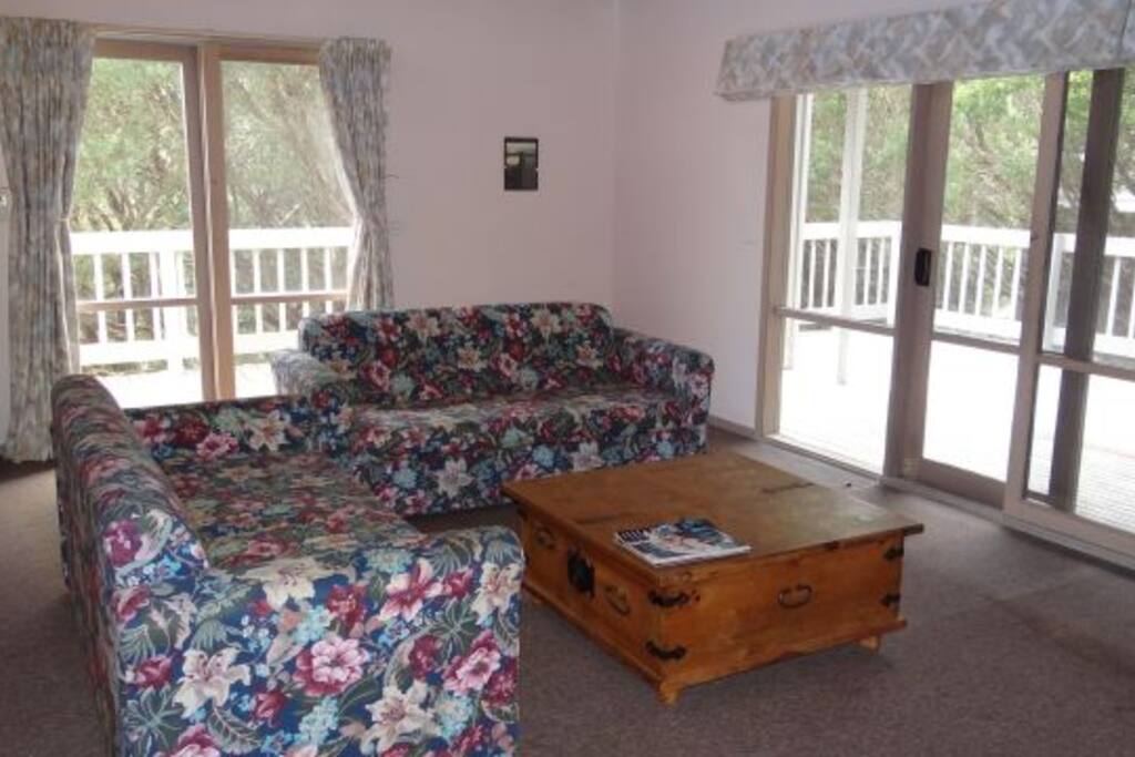 Rear living room