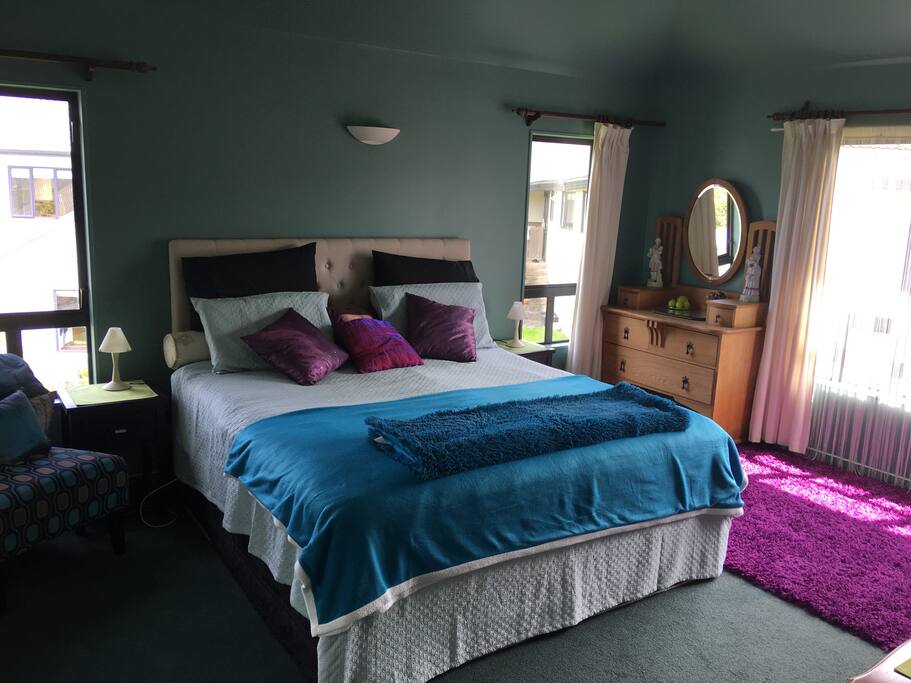 Guest Bedroom with Super King Bed