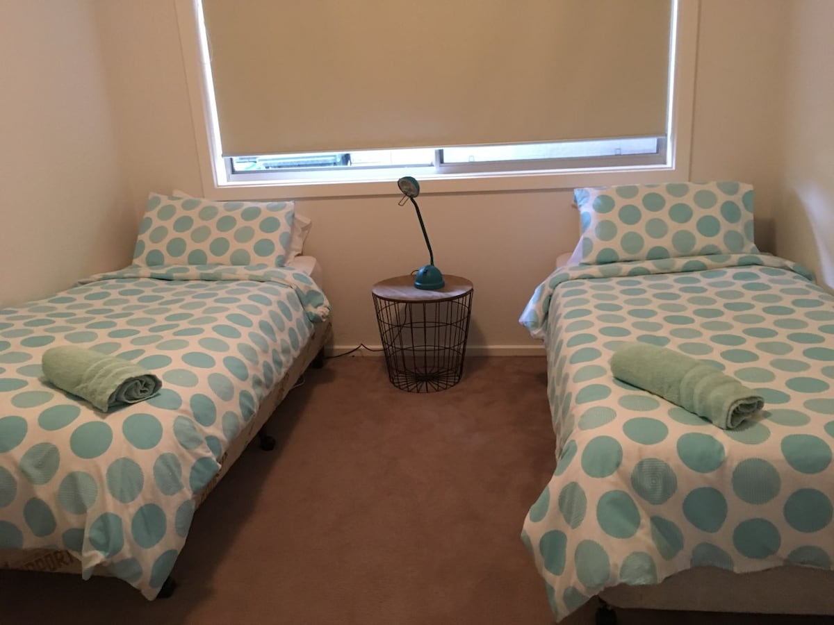 Трета спална соба, 2 единечни кревета