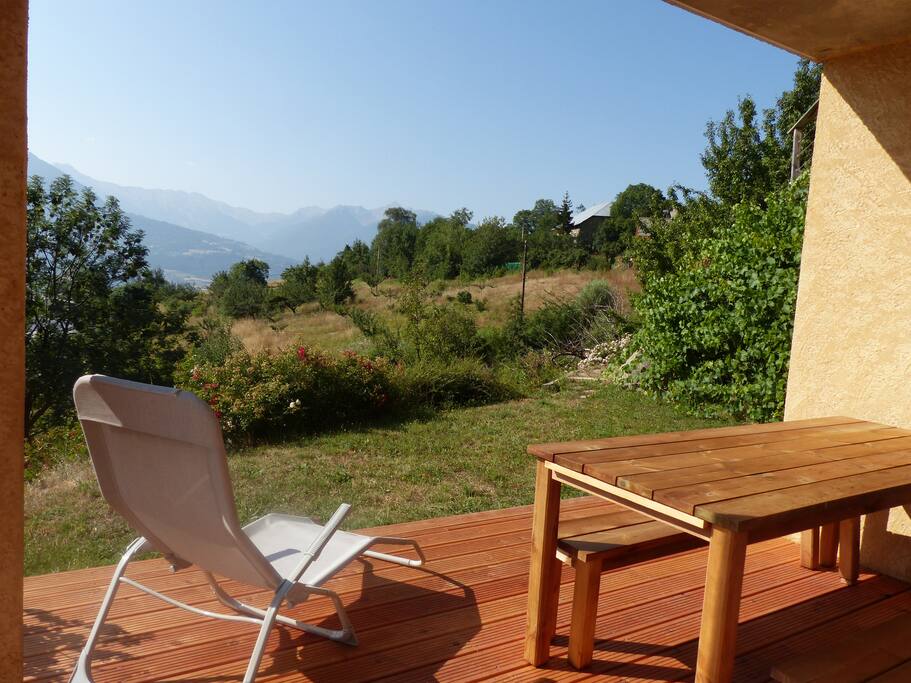 Terrasse ensoleillée