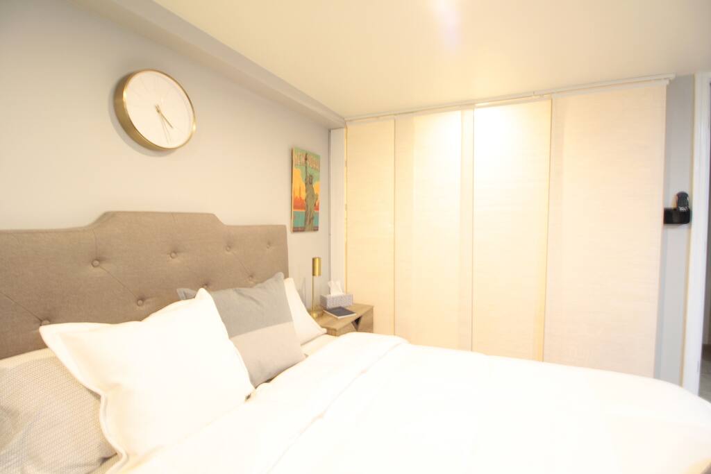queen size bed