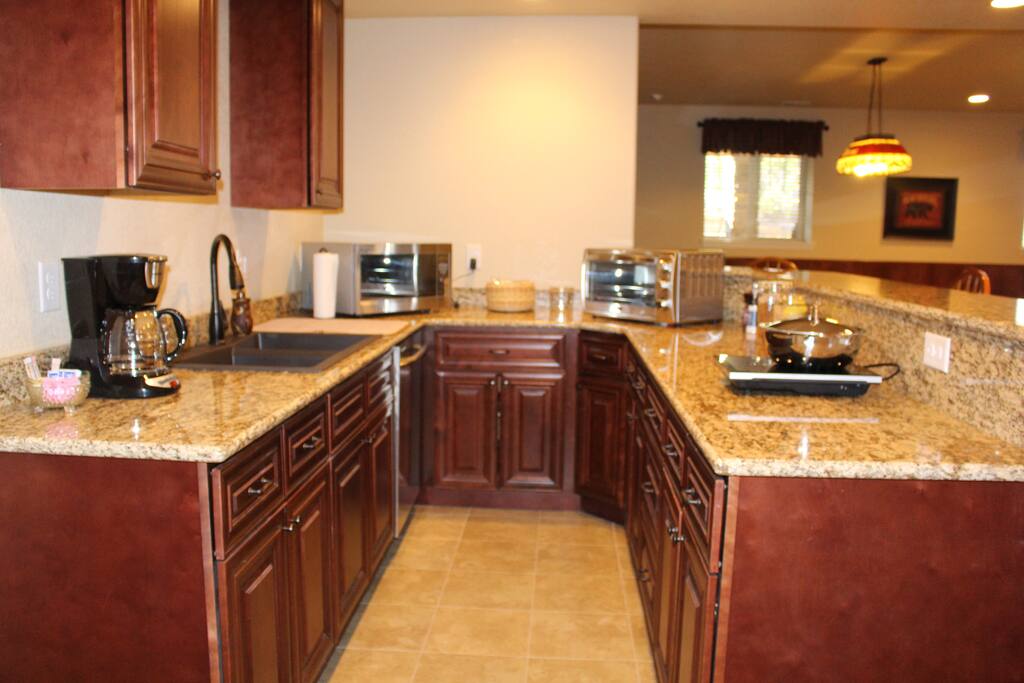 Basement Kitchen / Bar