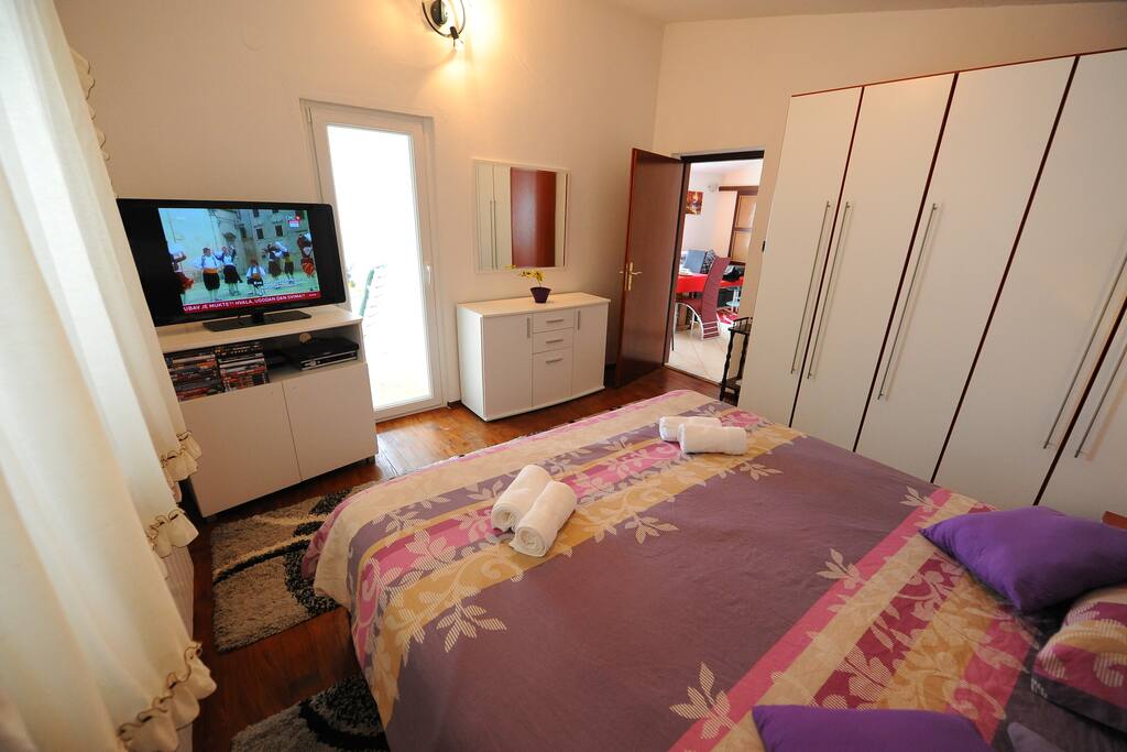 Big bedroom first floor