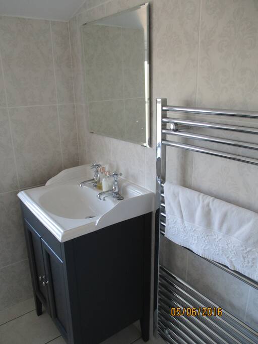 Also new walk in shower