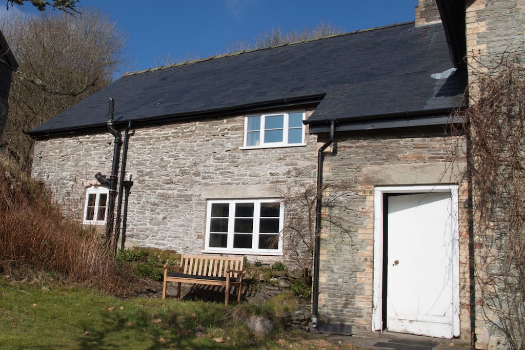 The Old Farmhouse Cwmygerwyn
