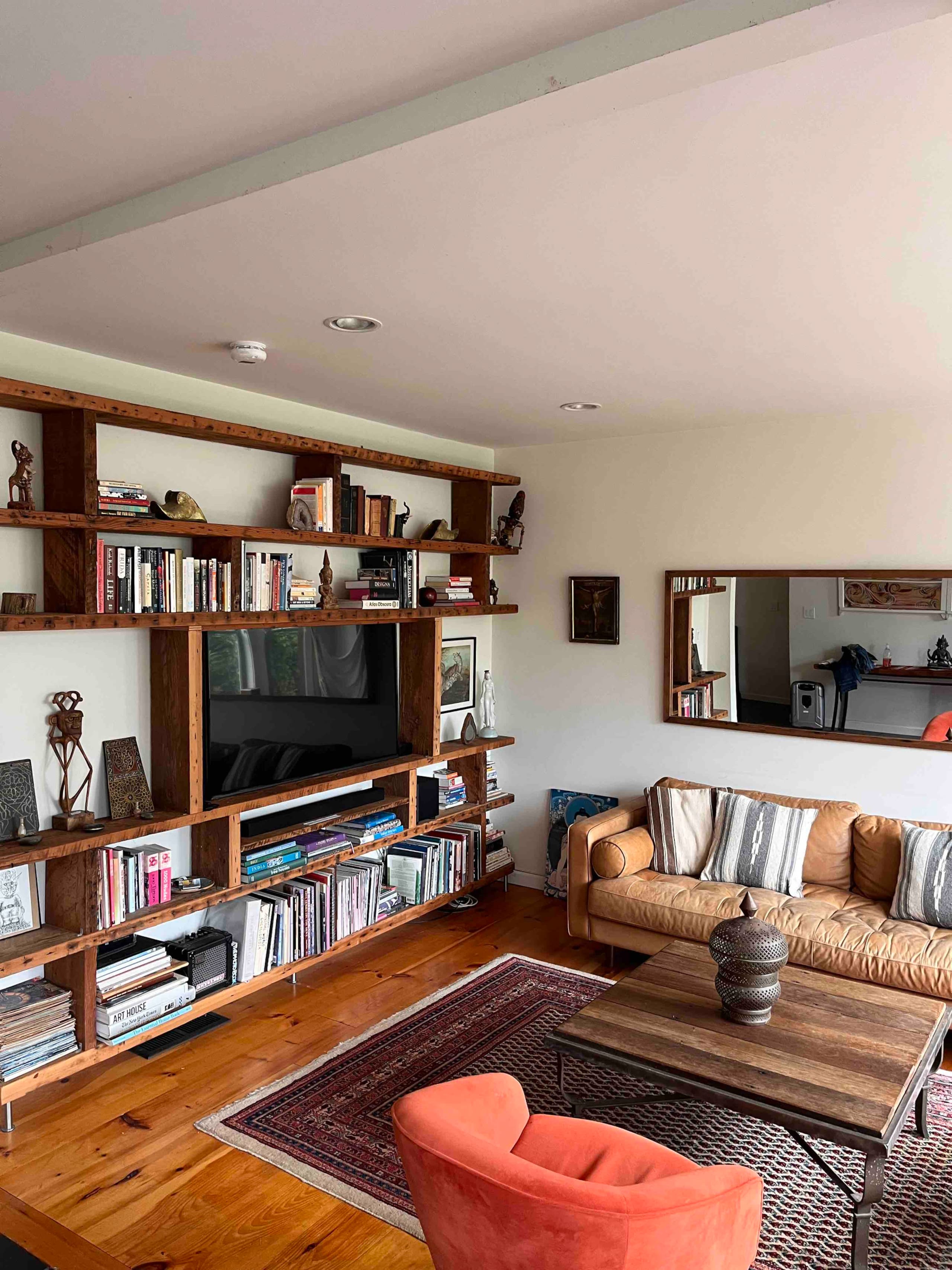 Home in San Francisco · ★4.99 · 3 bedrooms · 3 beds · 3 baths - Image 2