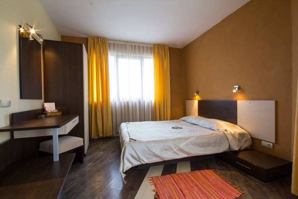 Apartment's Bedroom