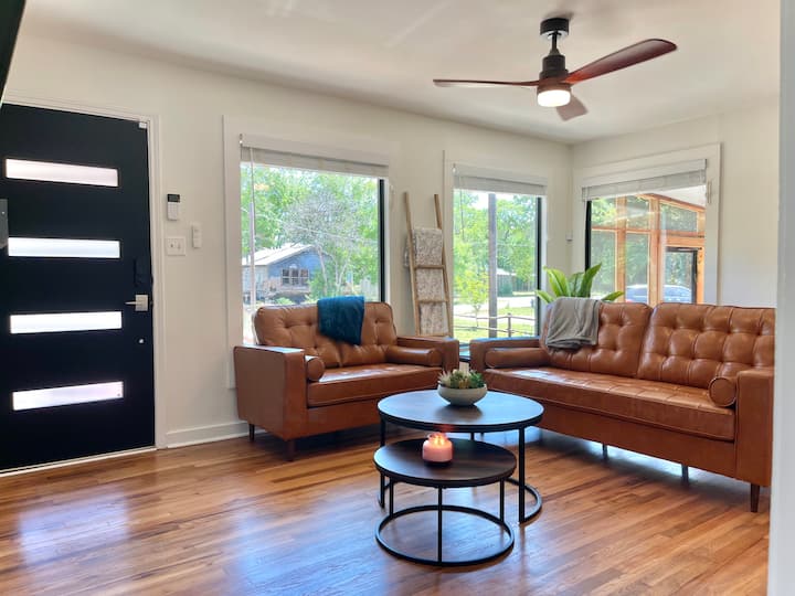 Cozy Renovated Farmhouse In Sm-5mins To River & Dt - San Marcos, TX