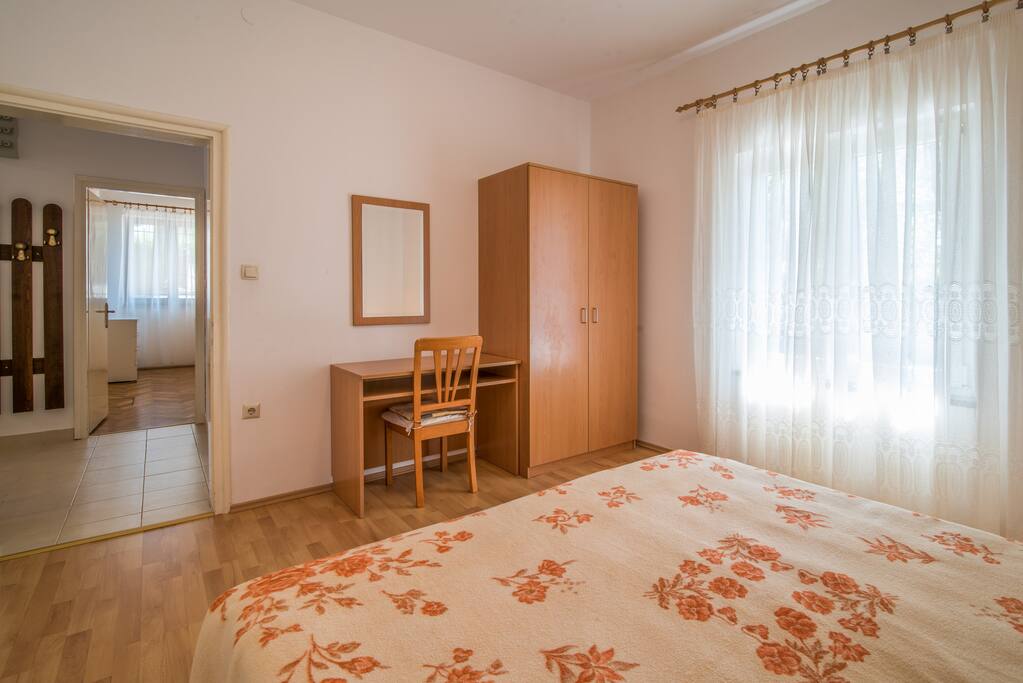 Bedroom No 1