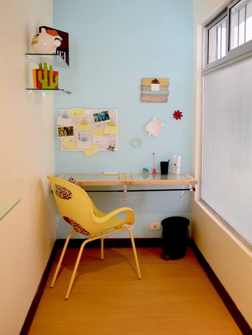 Área de Trabajo - Primer Piso || Work Station First Floor.