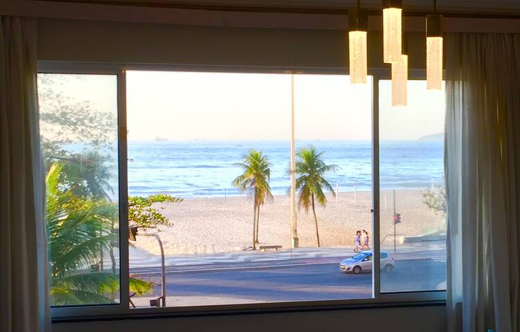 Beach Front Copacabana Condo with Ocean Views! gallery image 3