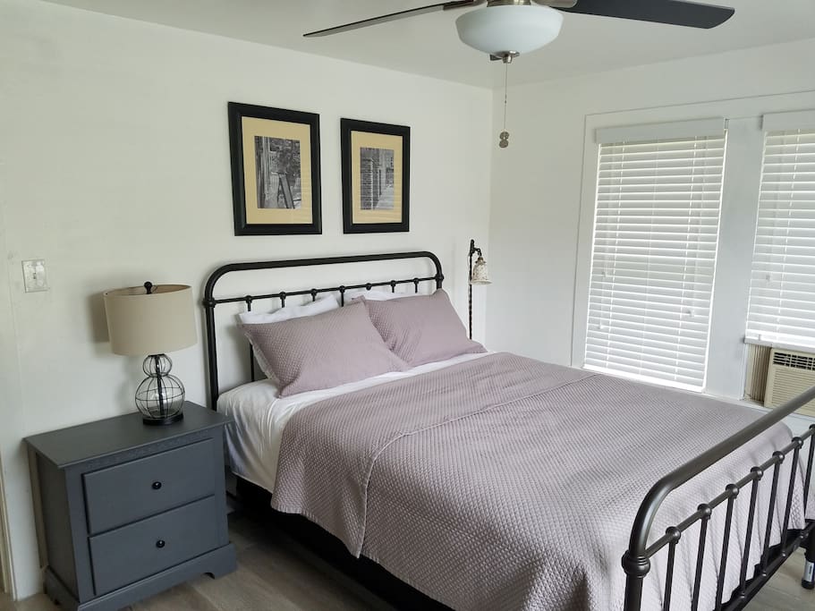 The Rose Ella Room