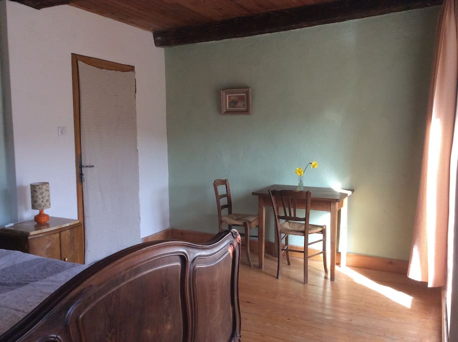 Table et chaises
