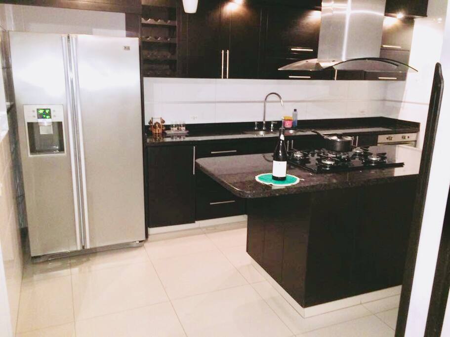 COCINA TIPO AMERICANO