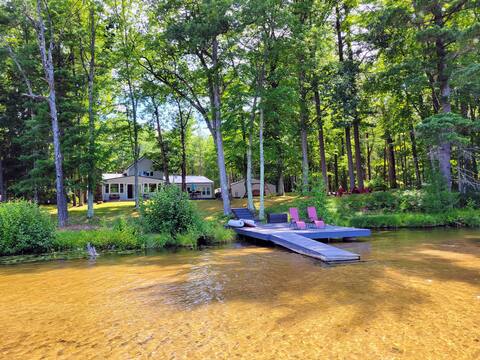 Rapid River Retreat book your ski trip now!