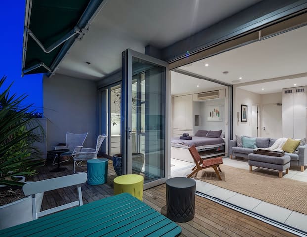 Sunny Bondi Beach pad