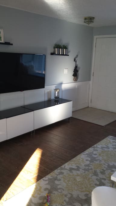 Living room with access to any shows on Netflix, Amazon Prime and Hulu