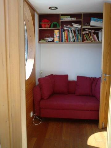 gemütliches Hausboot gallery image 5