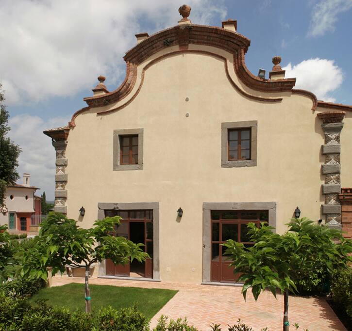 Apartment facade
