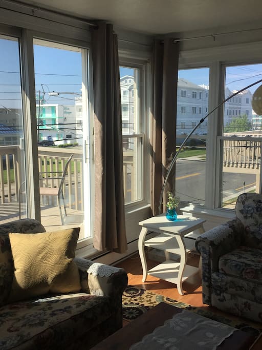 Comfy living room overlooks Atlantic Ave.