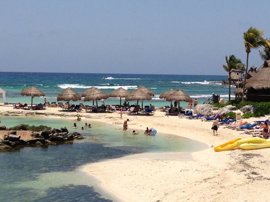 PRIVATE BEACH 1 BLOCK DISTANCE