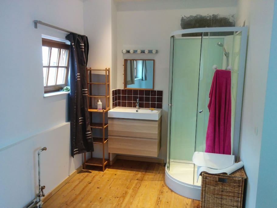 La salle de bain privative