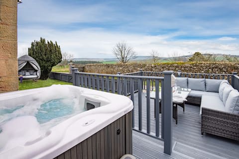 The Gate Lodge - Hot Tub Haven for 2