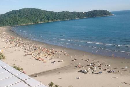 Kit com aconchego e vista panorâmica para o mar!