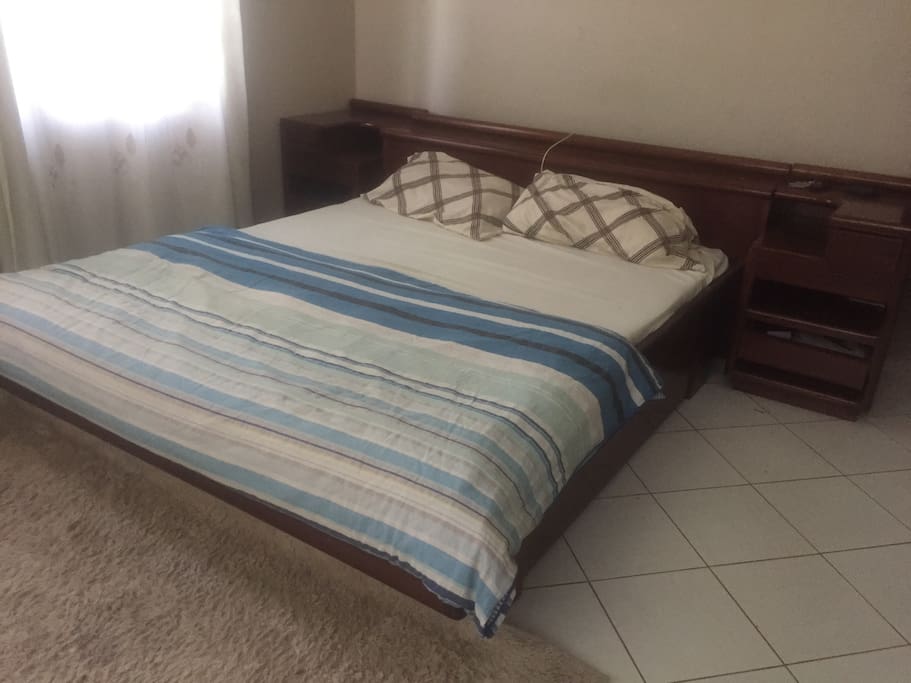 1 double bed room