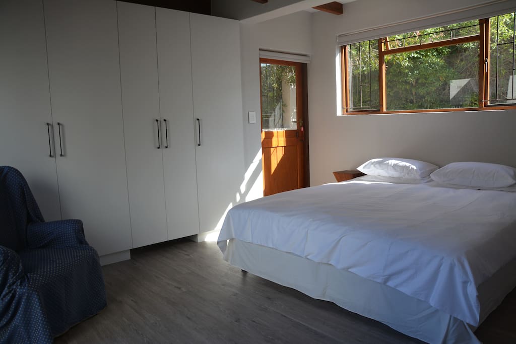 King-size bed
