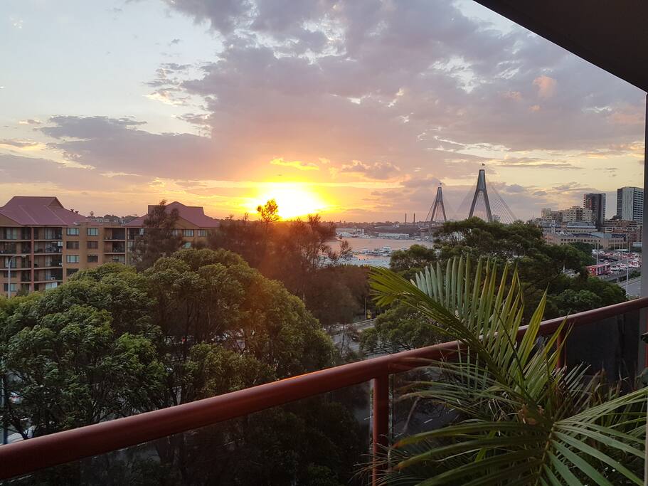 Sit, relax & soak in the view from your private balcony. Better yet enjoy it with a morning coffee or glass of wine.
