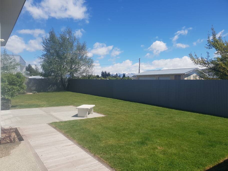 Secure rear yard, fully fenced