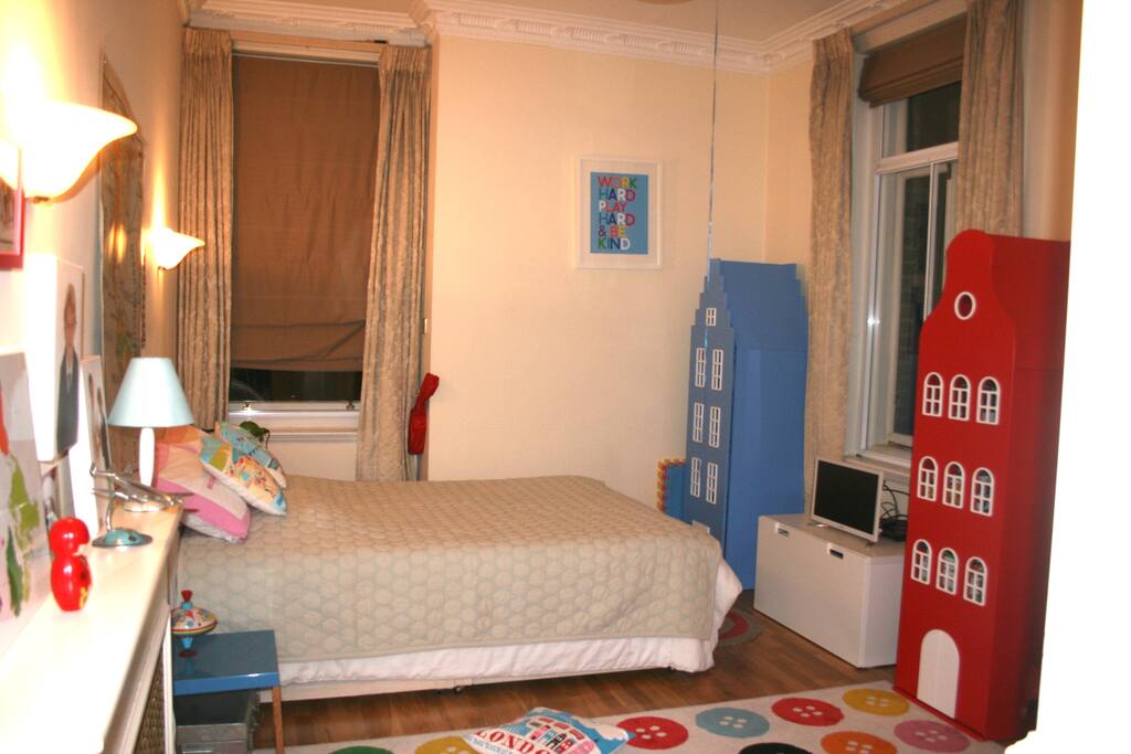 The bedroom: 15 sqm