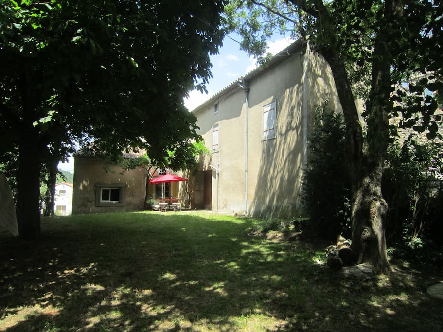 Jardin privé, clos et sans vis à vis